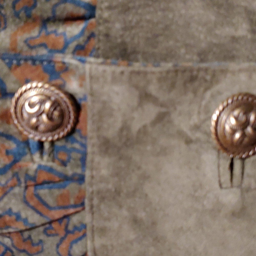 Danier Vintage Suede Jacket **PRICE IS FIRM" - Picture 4 of 11